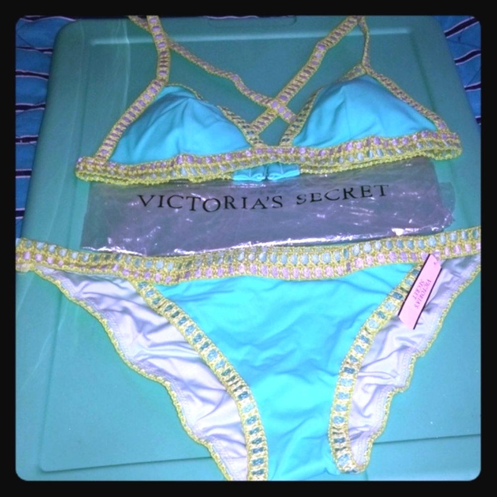 Victoria's Secret Swimsuit Bikini
